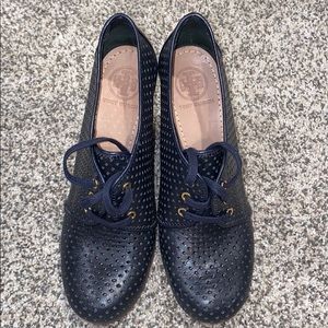 Tory Burch victor oxford wedge